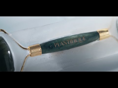 Plantifique Jade Roller & Gua Sha Set